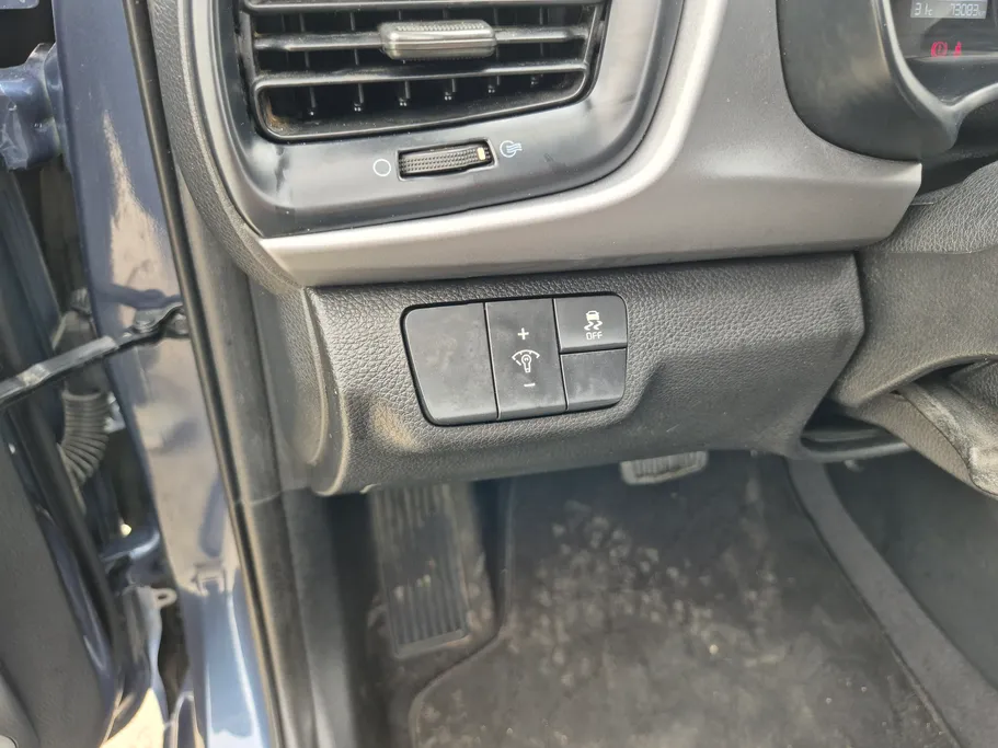 2023 Kia Rio GL 