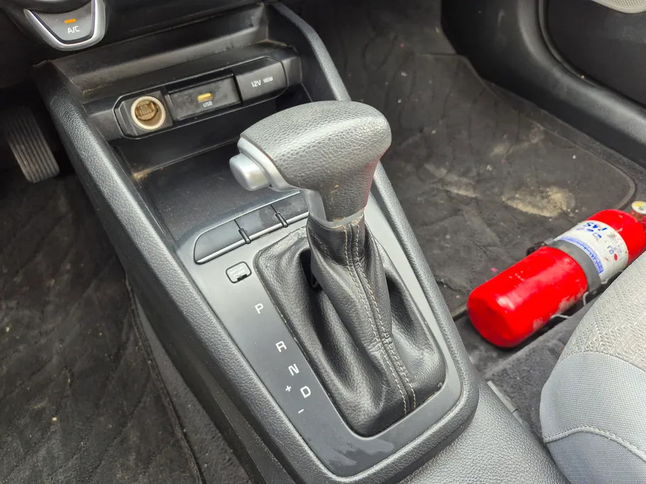 2023 Kia Rio GL 