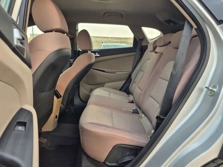 2021 Hyundai Tucson GL 