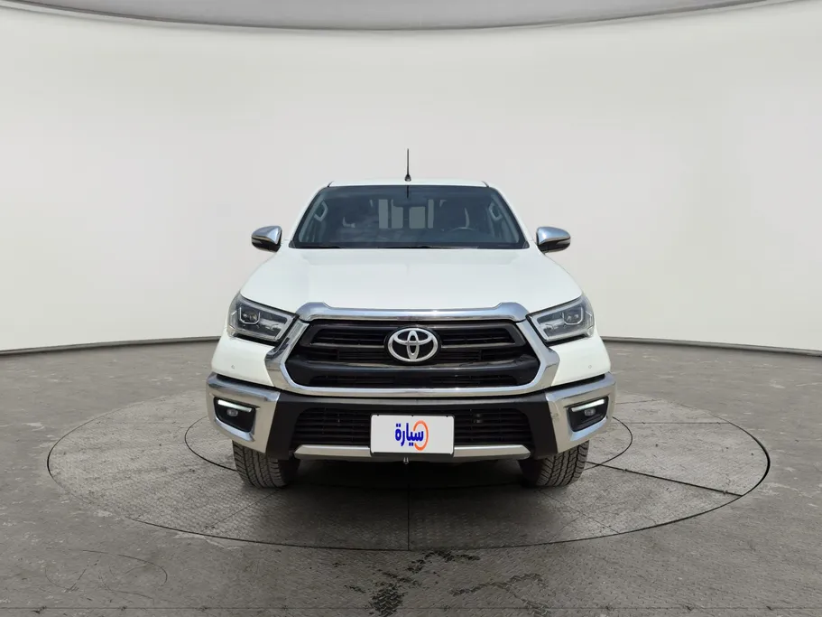 تويوتا هايلكس SGLX 4X4 MT DSL 2024 