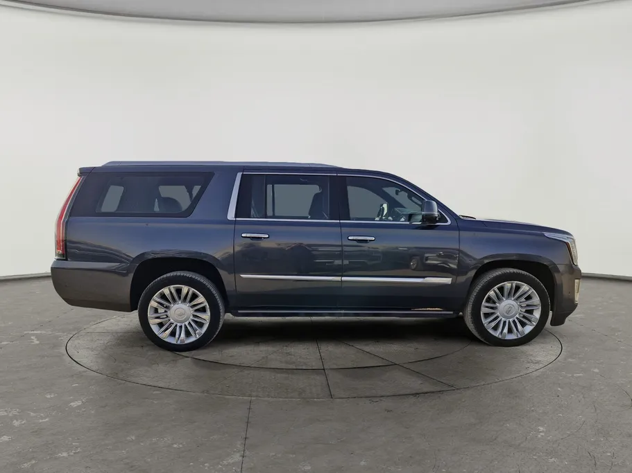 2019 Cadillac Escalade Platinum 