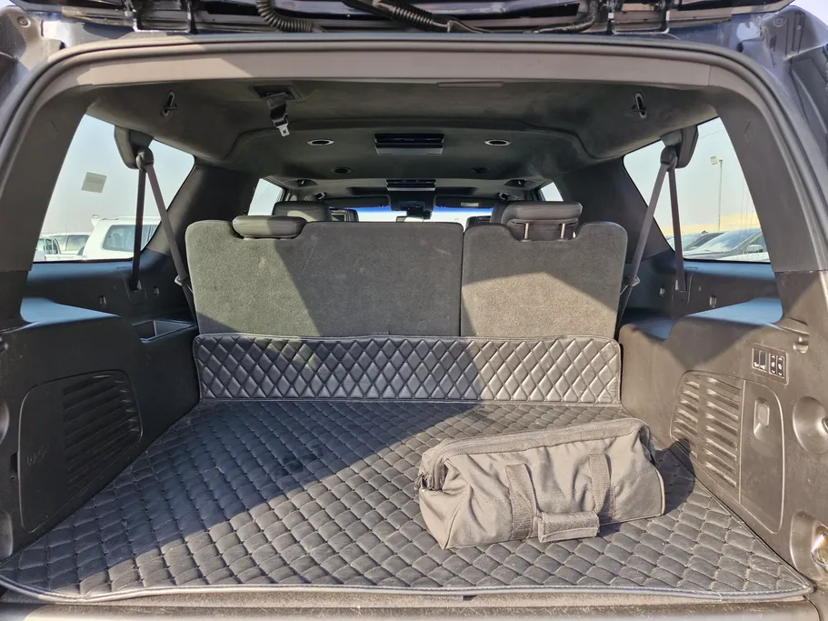 2019 Cadillac Escalade Platinum 