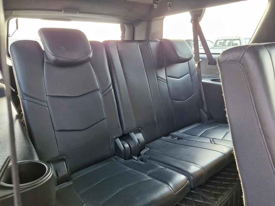2019 Cadillac Escalade Platinum 