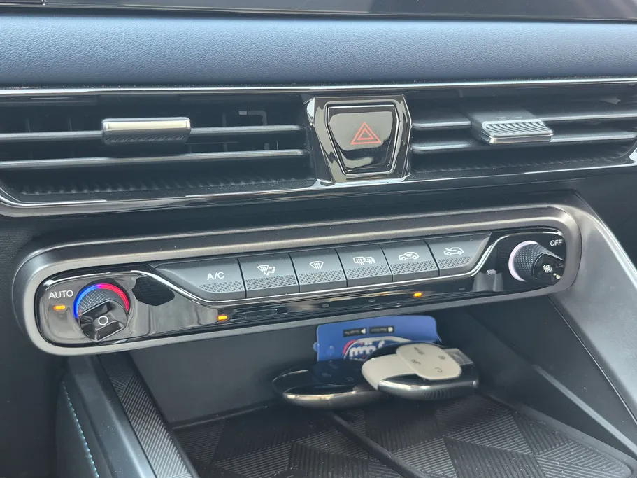 2025 GAC GS3 Emzoom GL Plus 