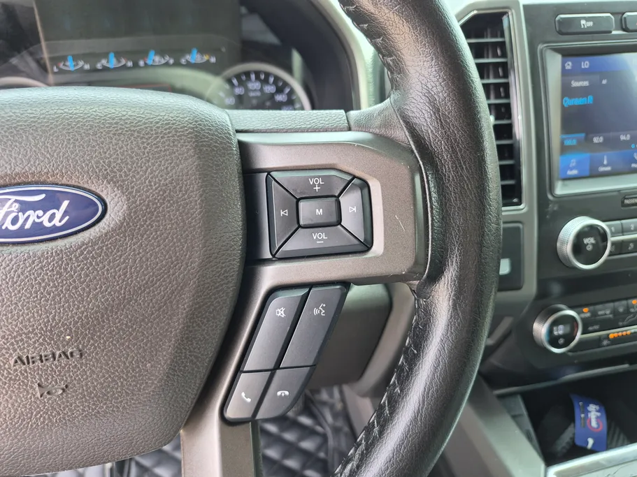 2020 Ford Expedition XLT 