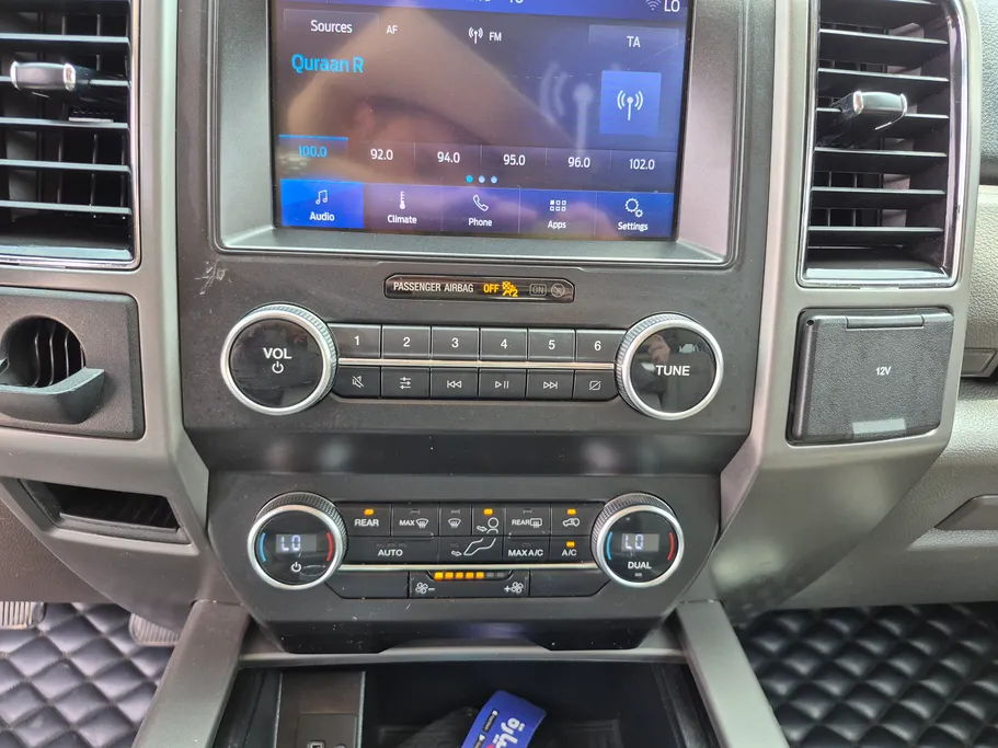 2020 Ford Expedition XLT 
