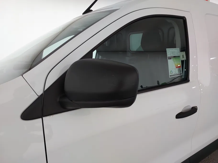2024 Renault Express Refrigerated 