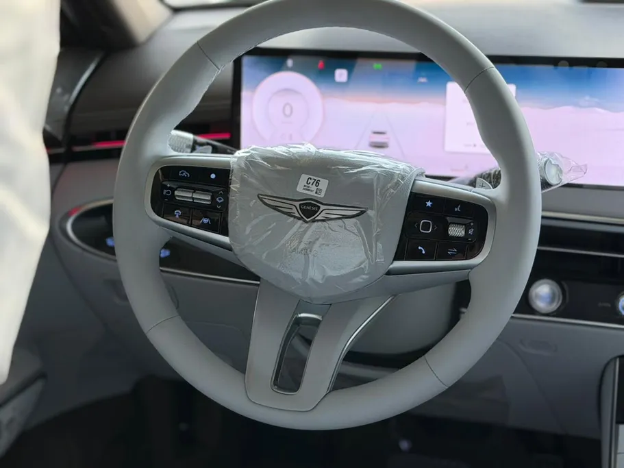 2026 Genesis GV70 Premium 