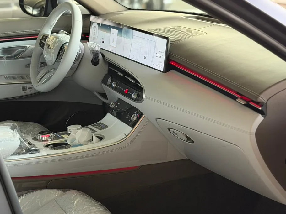 2026 Genesis GV70 Premium 