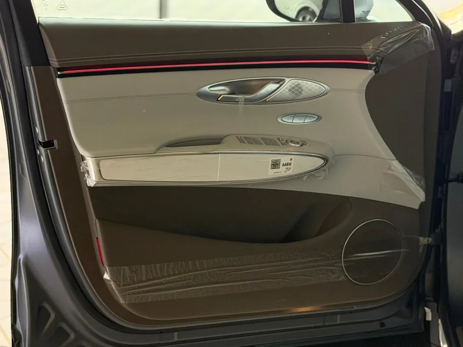 2026 Genesis GV70 Premium 