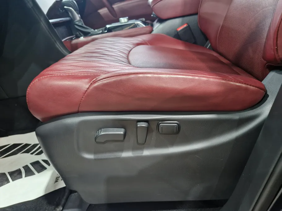 2023 Nissan Patrol Platinum 