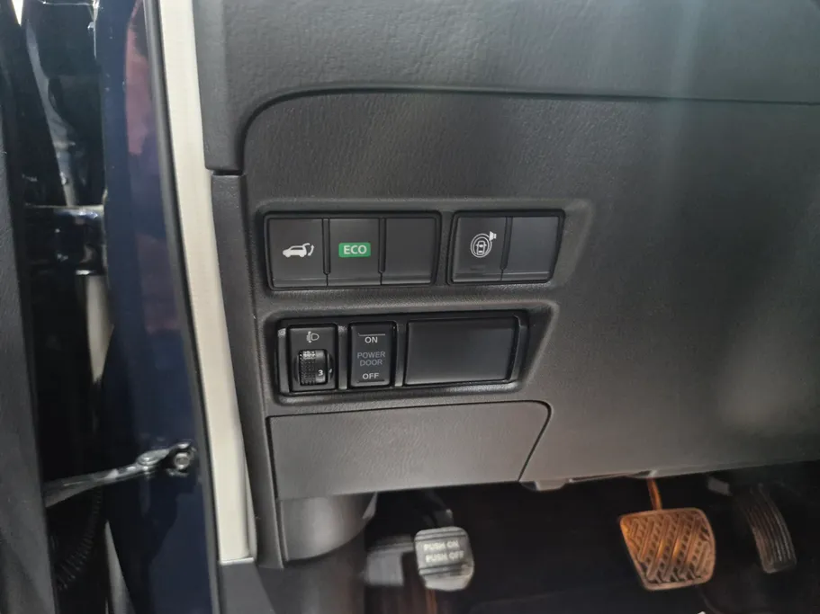2023 Nissan Patrol Platinum 