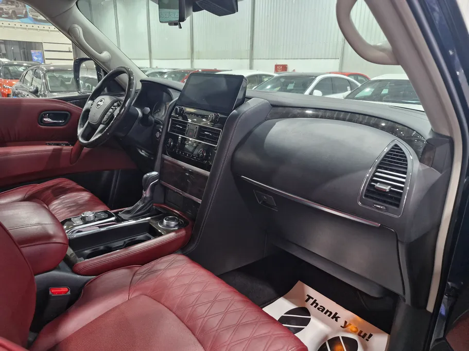 2023 Nissan Patrol Platinum 