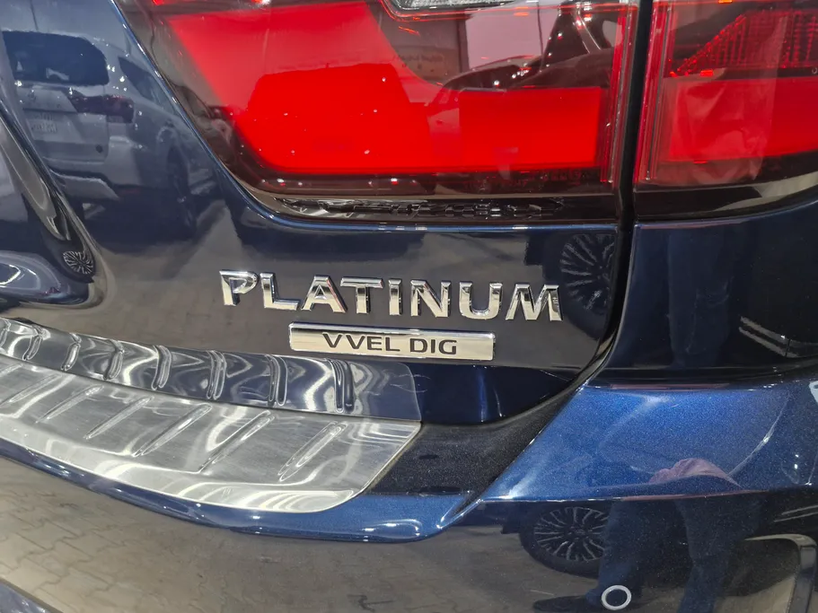 2023 Nissan Patrol Platinum 