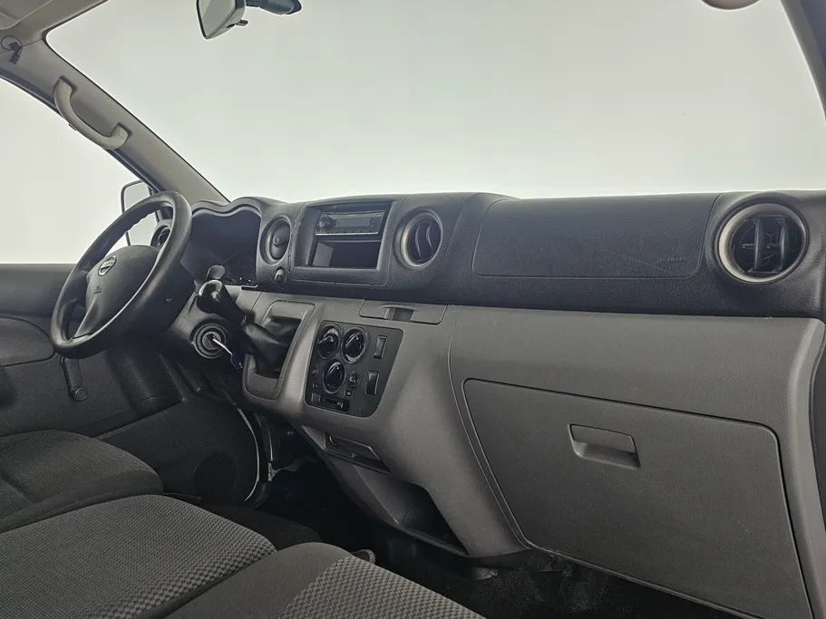 نيسان باص اورفان NV350 2021 