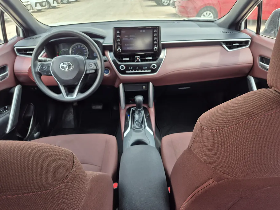 2024 Toyota Corolla Cross LE HEV 