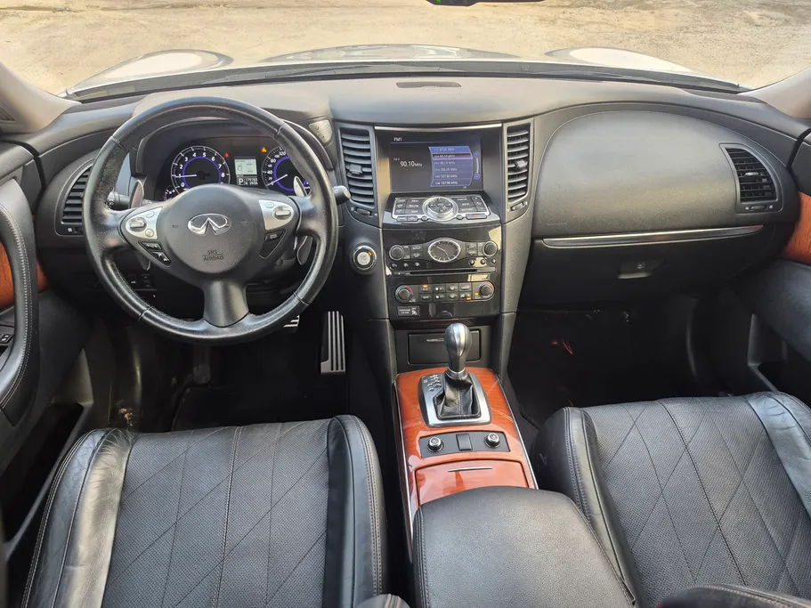 انفنتي QX70  2018 