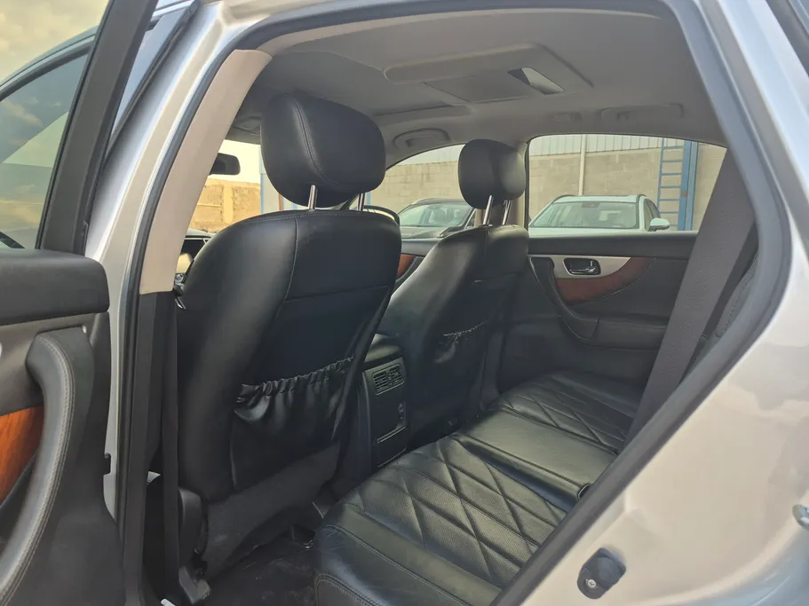 انفنتي QX70  2018 