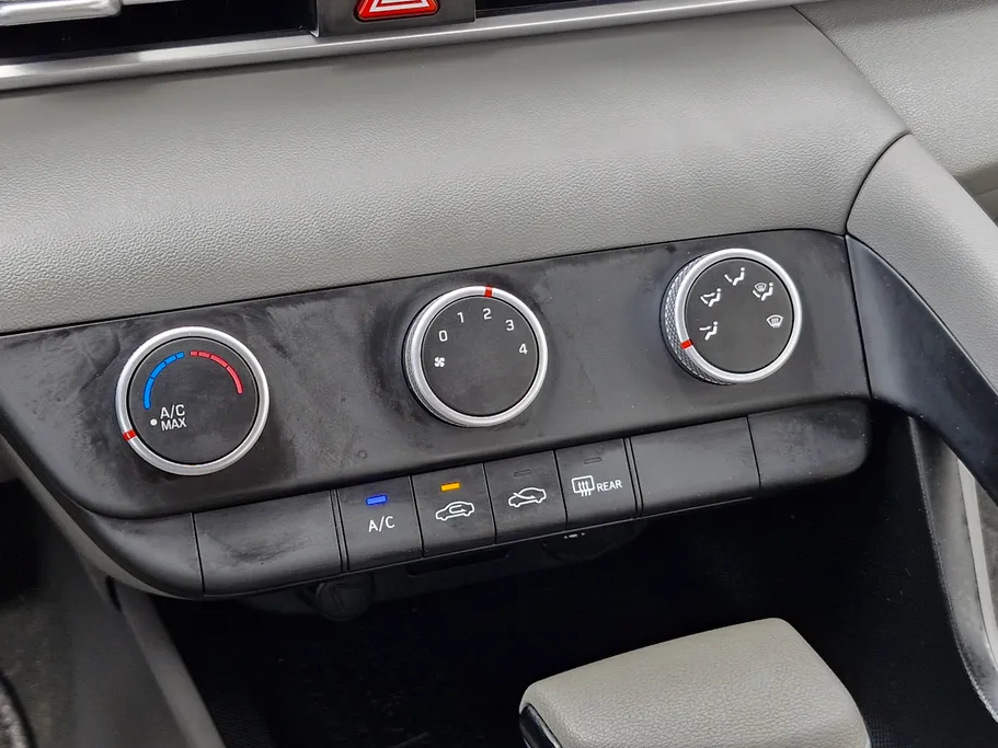 2023 هيونداي Elantra سمارت 