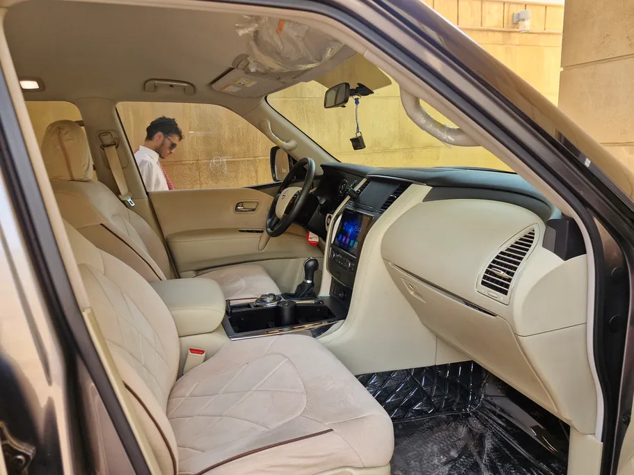 نيسان باترول XE 2024 