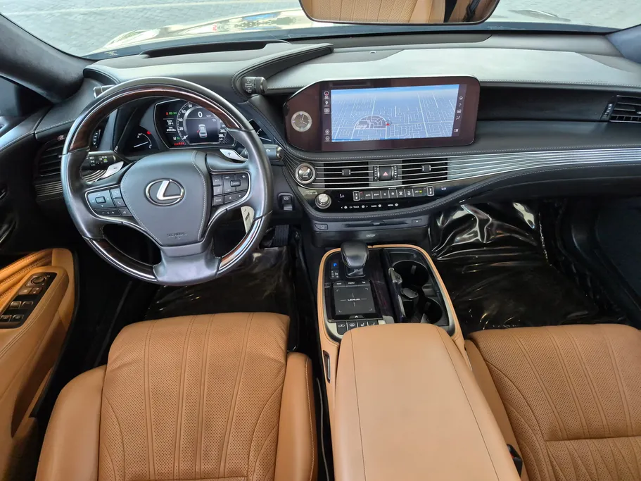 لكزس LS 500 2022 