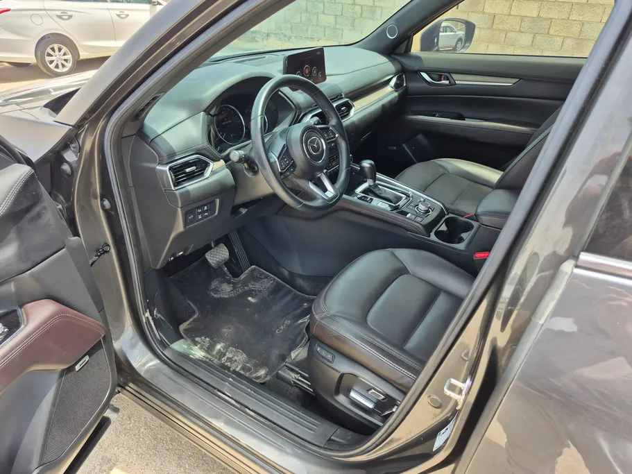 2020 Mazda CX5 Signature 