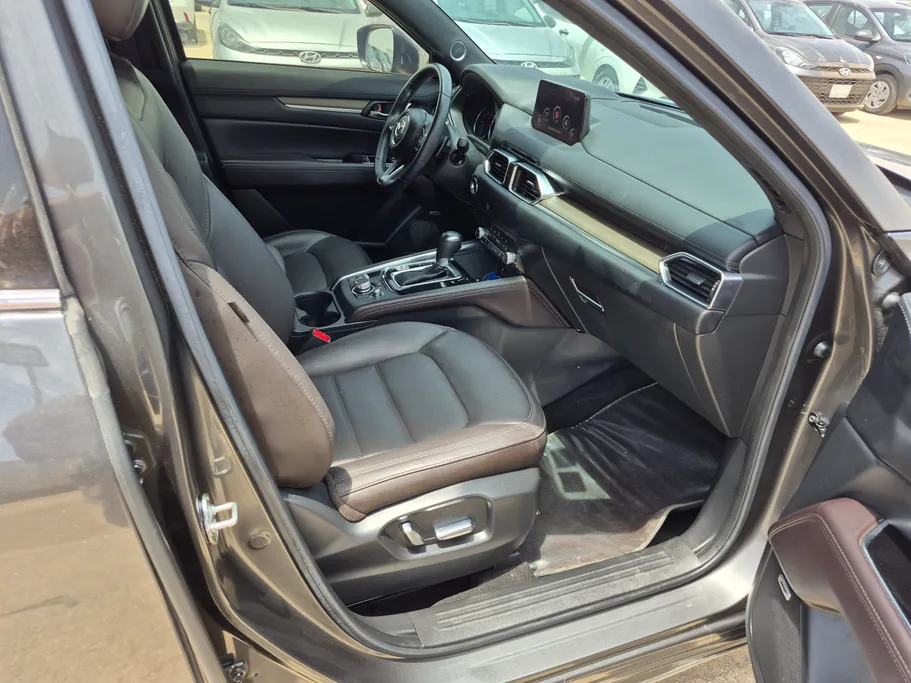 2020 Mazda CX5 Signature 