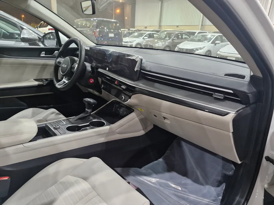 كيا K5 LX 2024 