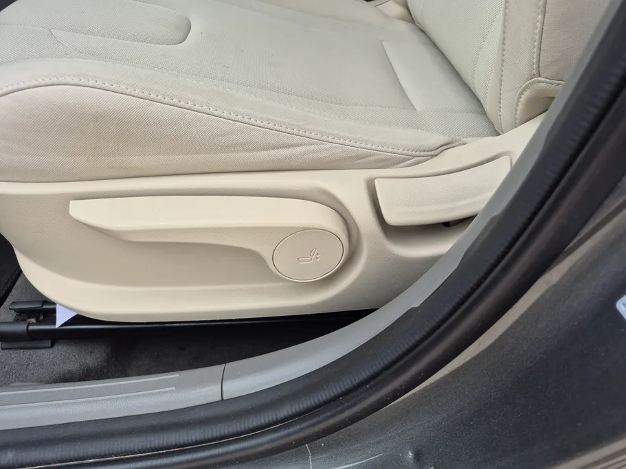 2024 Hyundai Elantra Fleet 