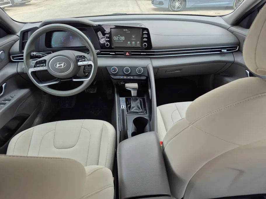 2024 Hyundai Elantra Fleet 