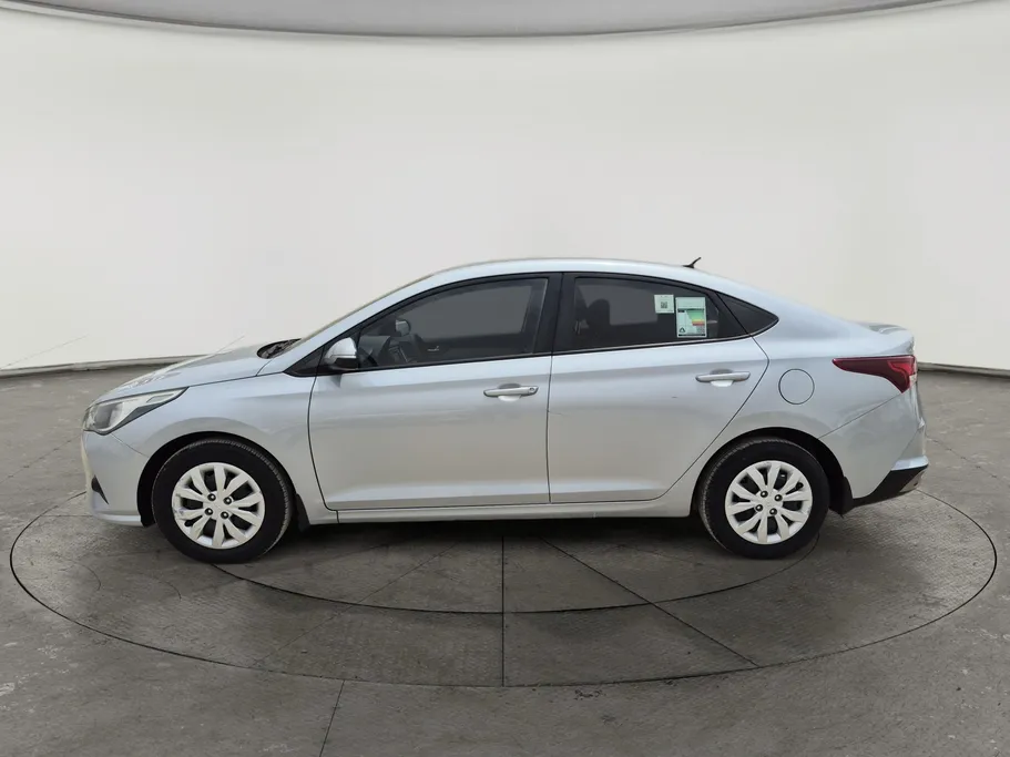 2022 Hyundai Accent Smart 