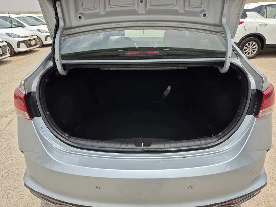2022 Hyundai Accent Smart 