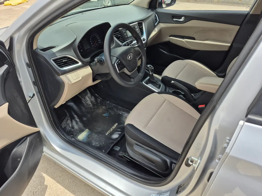 2022 Hyundai Accent Smart 