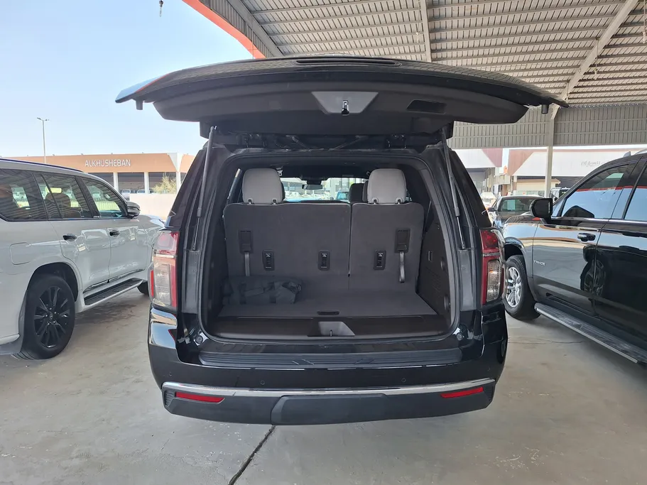 2023 Chevrolet Tahoe LS 