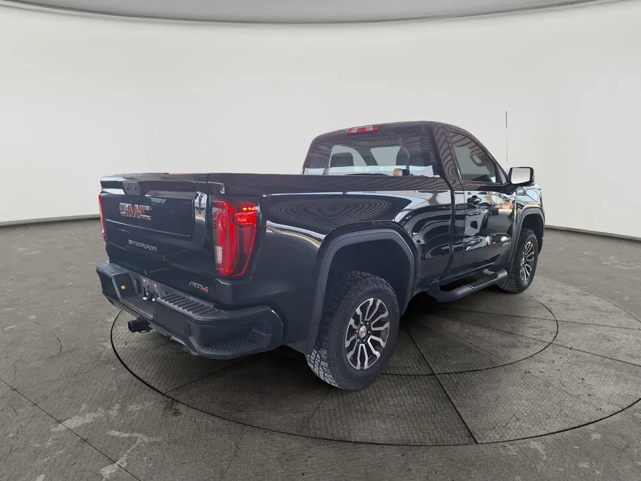 2023 GMC Sierra AT4 