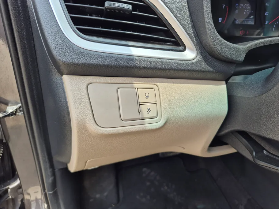 2023 Hyundai Accent Smart 