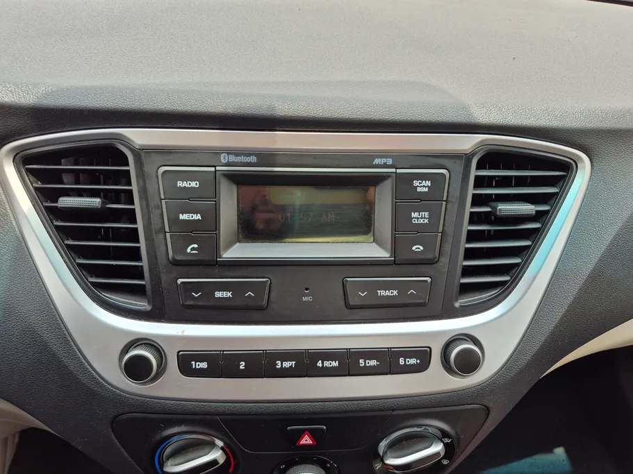 2023 Hyundai Accent Smart 