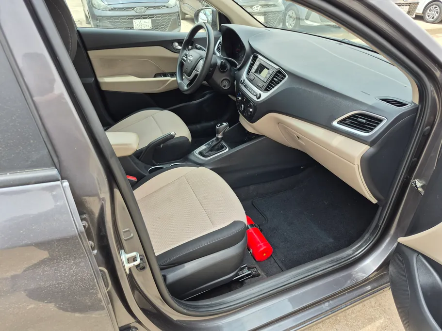 2023 Hyundai Accent Smart 