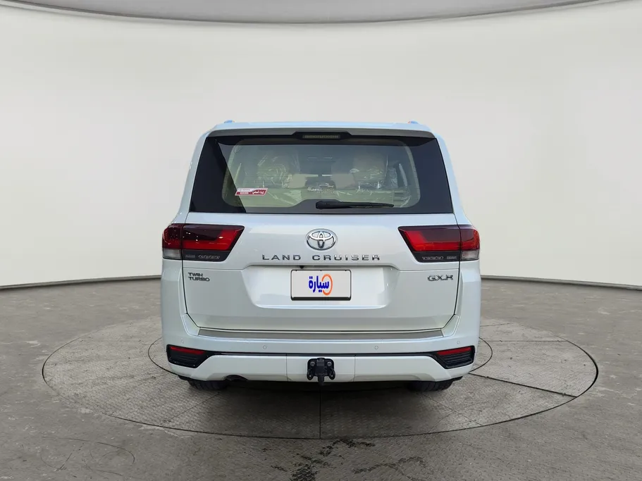 2022 Toyota Land Cruiser GXR 