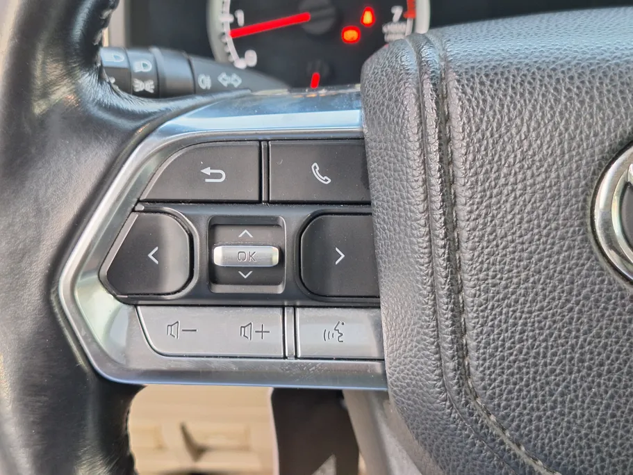 2022 Toyota Land Cruiser GXR 