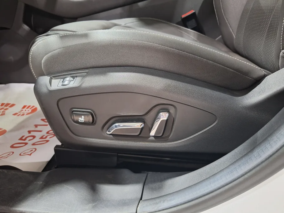 2022 Dongfeng  AX7 ماخ إي1 