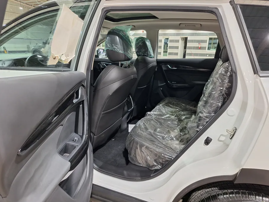 2022 Dongfeng  AX7 ماخ إي1 
