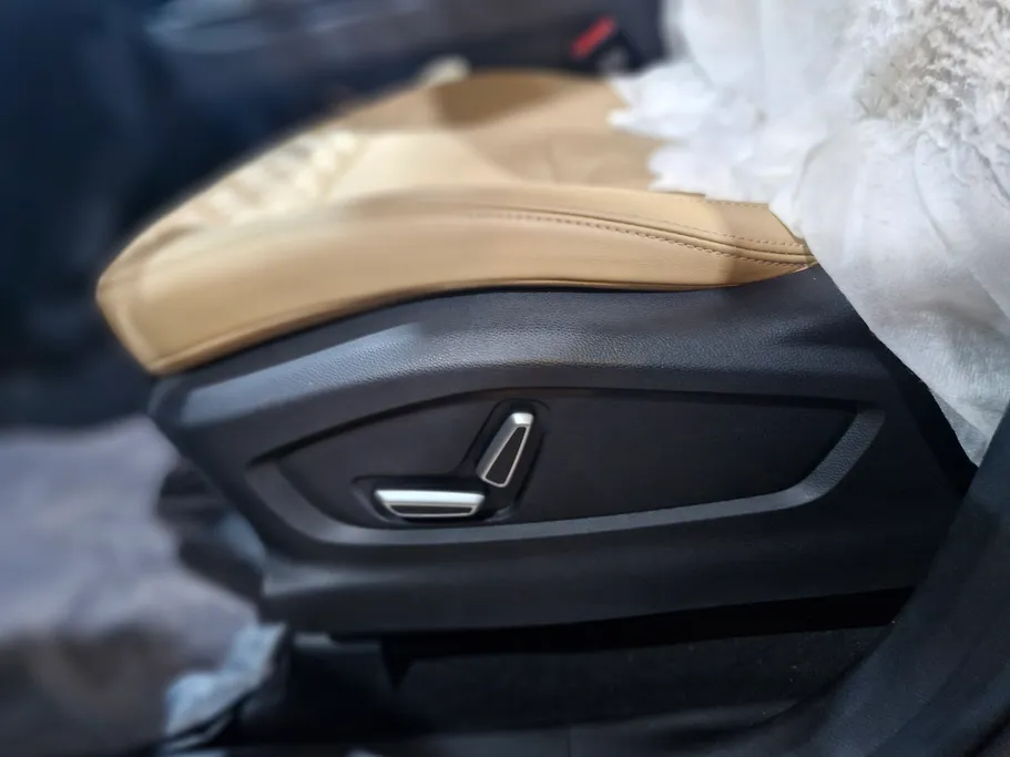 جيلي أوكافانجو Comfort 2025 