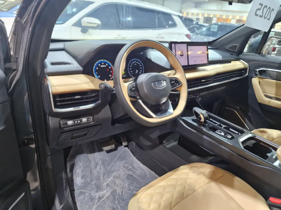 جيلي أوكافانجو Comfort 2025 