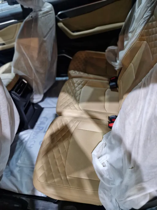 جيلي أوكافانجو Comfort 2025 
