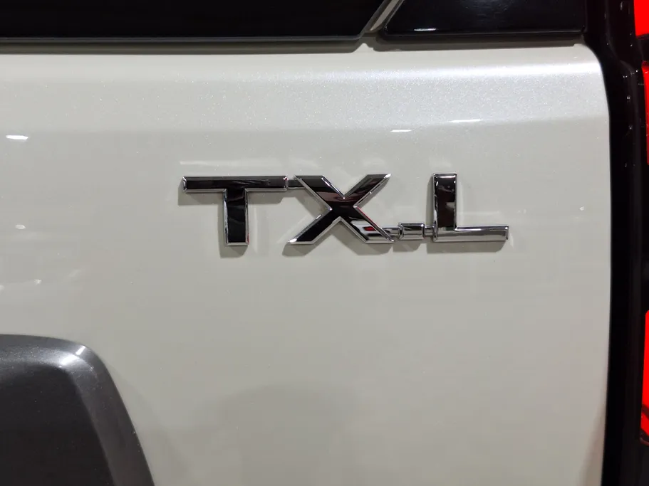 تويوتا برادو TXL 2023 