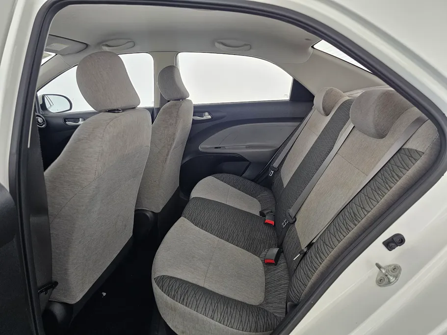2023 Kia Pegas GL 