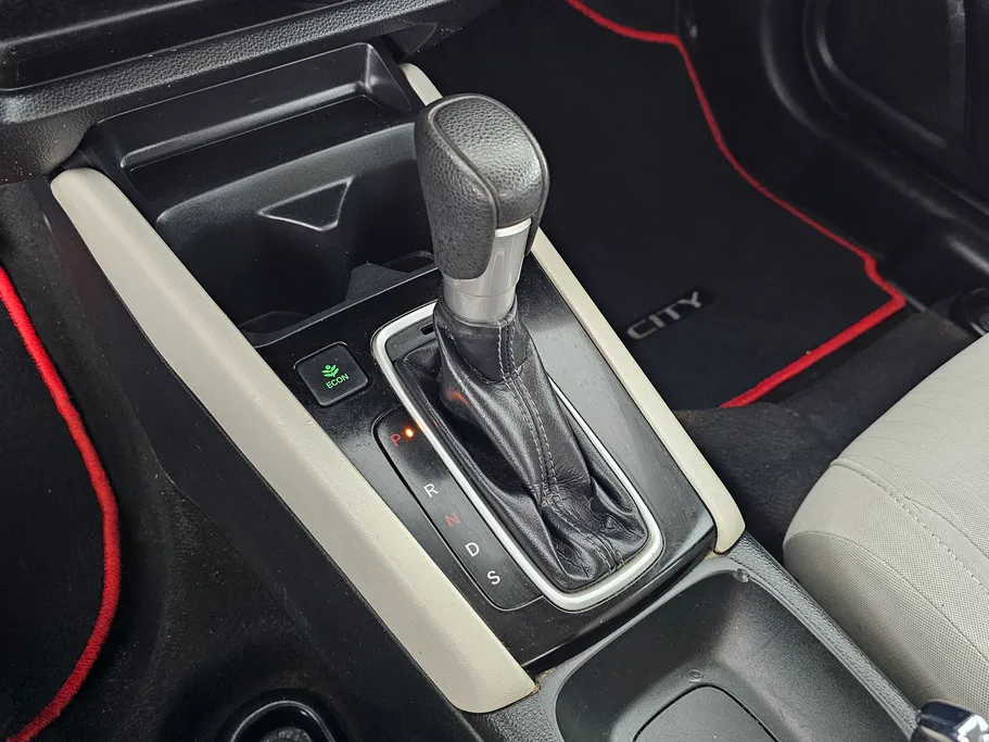 2023 Honda City LX Sport 