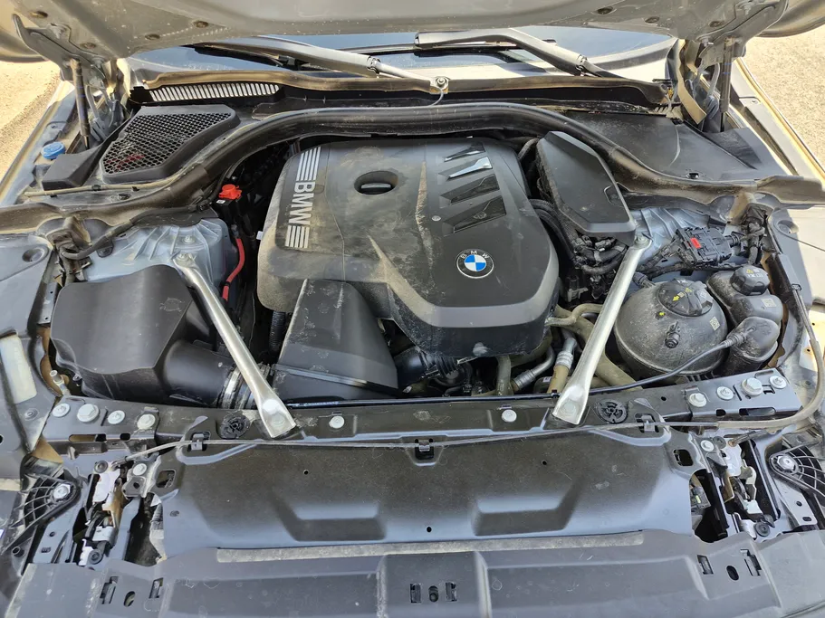 2024 BMW 5 Series 520i 