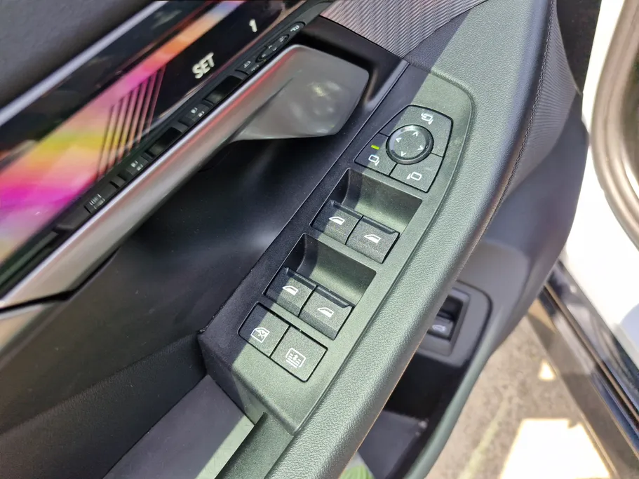 2024 BMW 5 Series 520i 